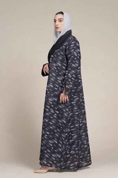 عباية جاكيت كتان اسود لف وباضافة قماش تفته زيتي