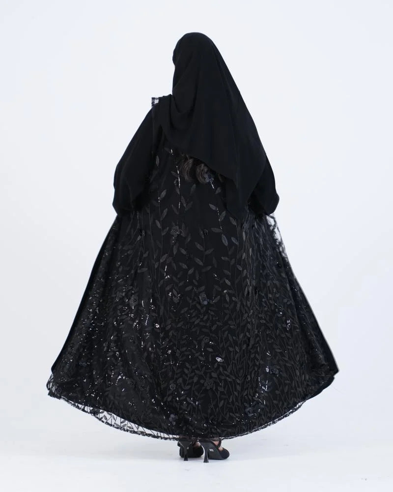 عباية ملكي نص كلوش سوداء ببطانة خارجية من الشيفون المطرز