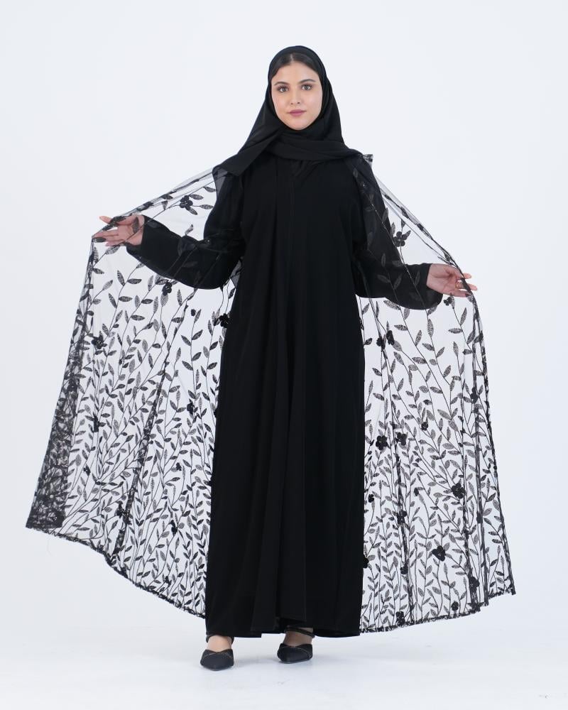 عباية ملكي نص كلوش سوداء ببطانة خارجية من الشيفون المطرز