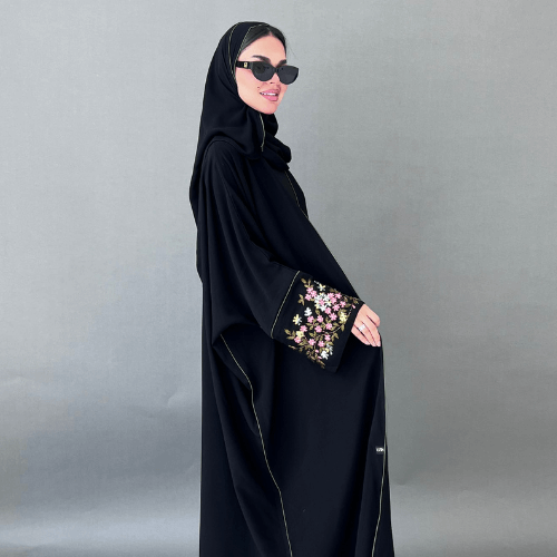 عباية بشت سوداء بتحديد زيتي وأكمام شك يدوي راقي