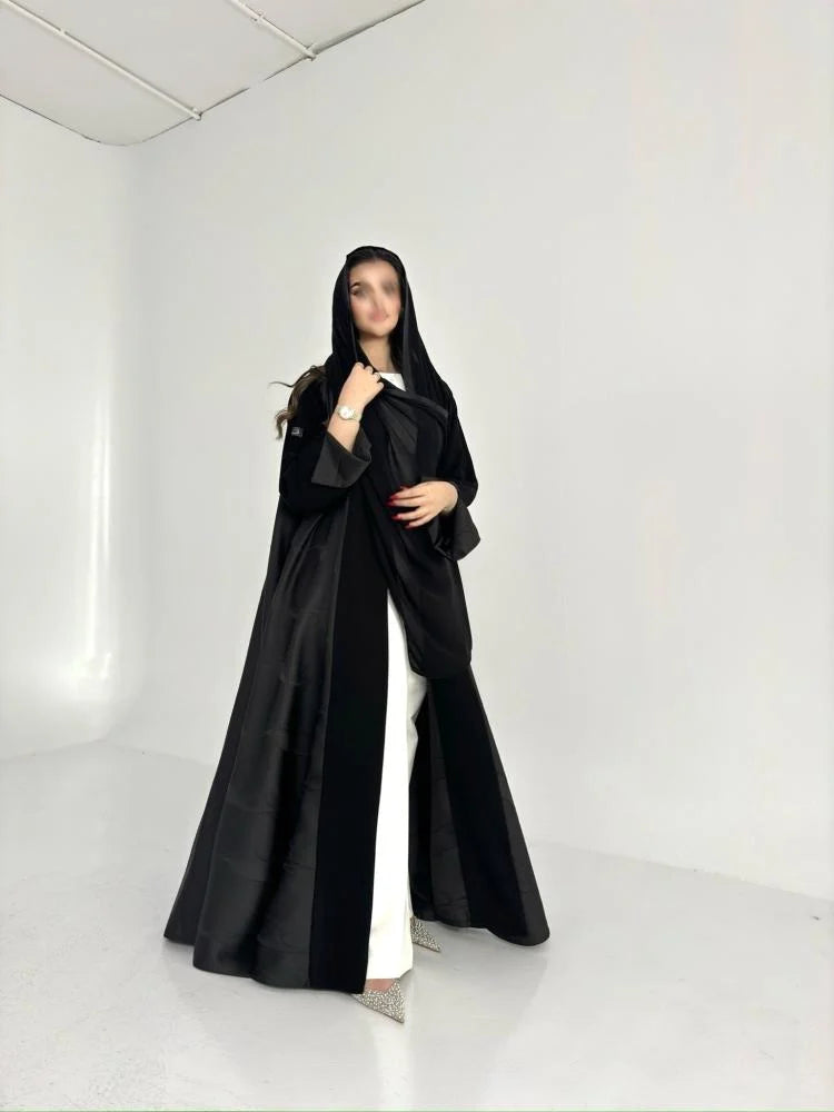 عباية جاكار تفته ناعم مع كريب اسود