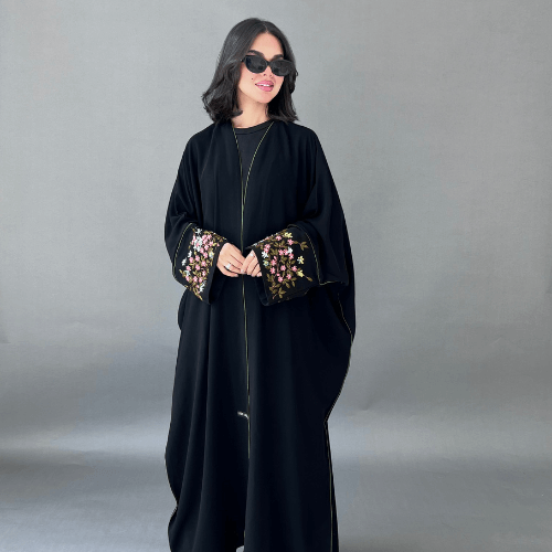 عباية بشت سوداء بتحديد زيتي وأكمام شك يدوي راقي