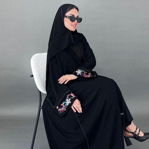 عباية بشت سوداء بتحديد موف وأكمام شك يدوي راقي