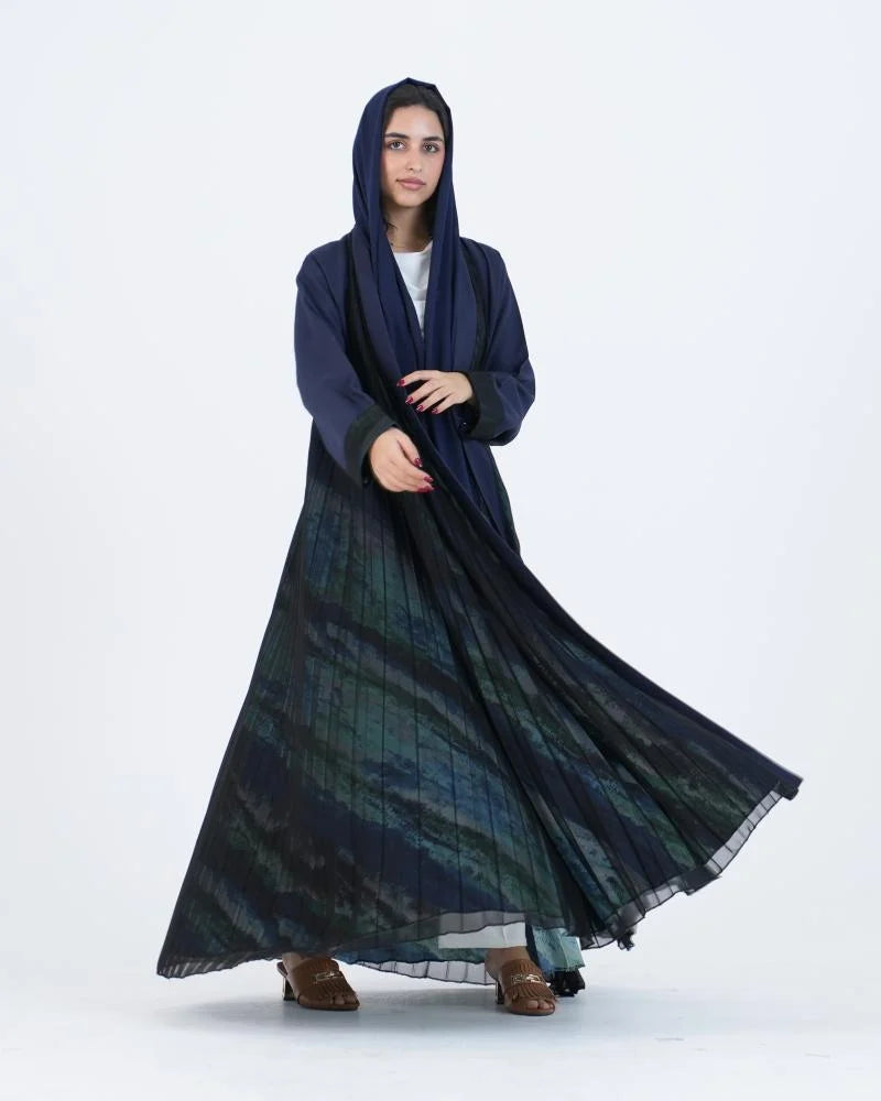 عباية باربي كلوش بتصميم لف وكم مقلوب - كحلي ببطانة مشجرة مغطاة بشيفون