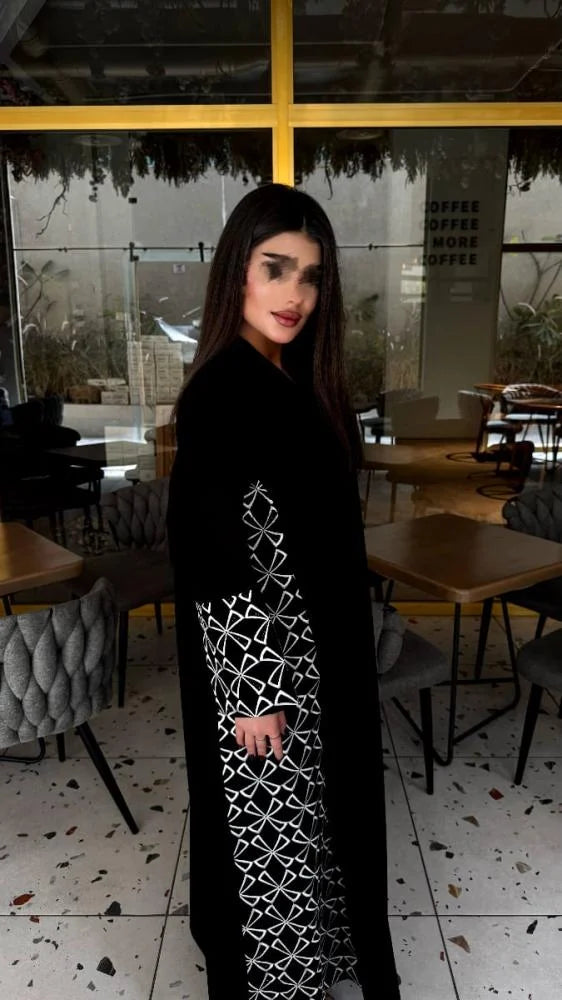 عبايه كريستال قصه نص كلوش قماش كتان