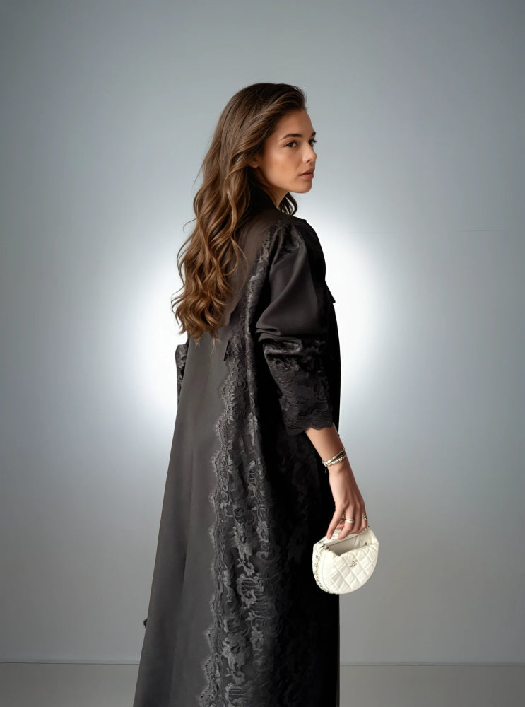 عباية كريب واقف مع دانتيل نص كلوش سوداء - 1248