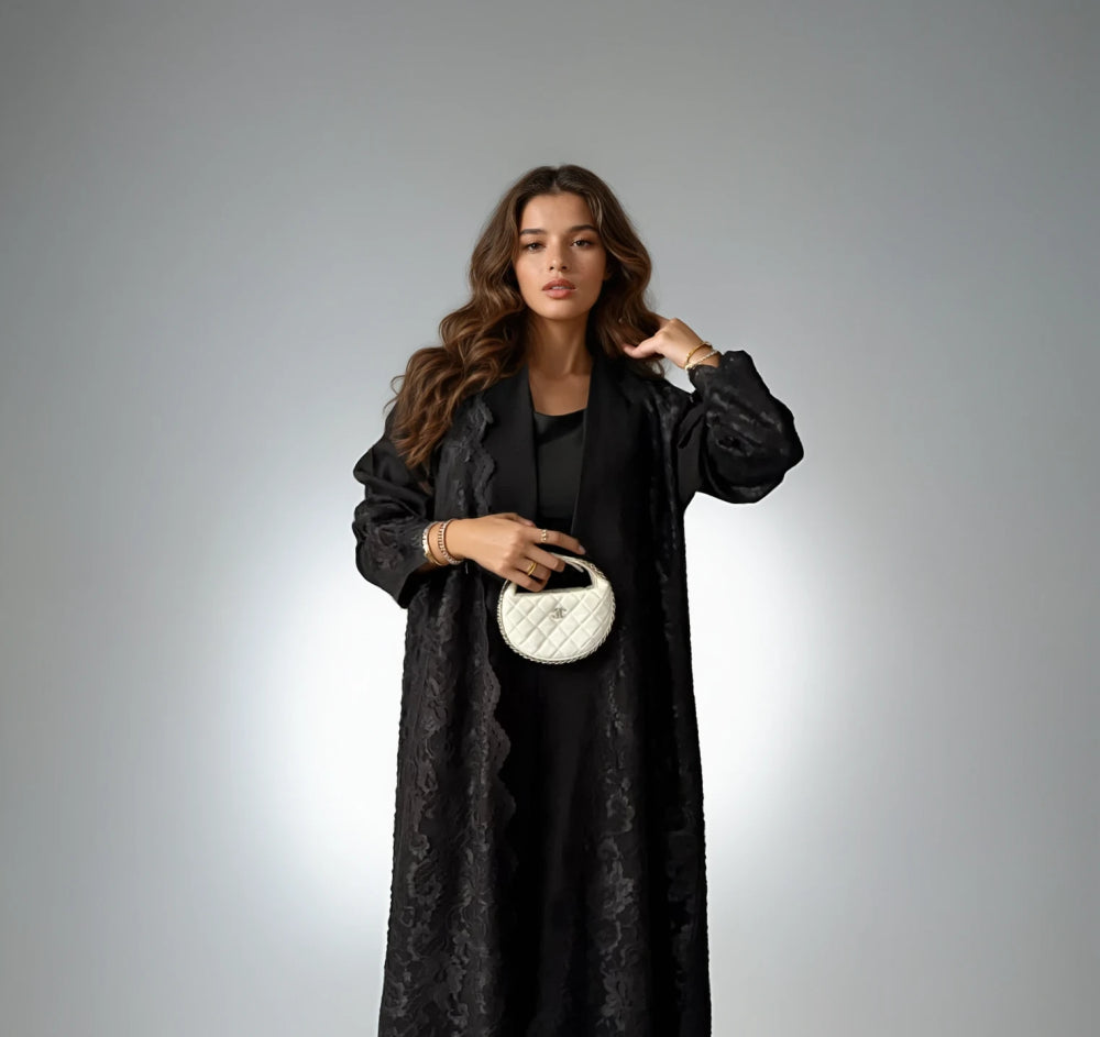 عباية كريب واقف مع دانتيل نص كلوش سوداء - 1248