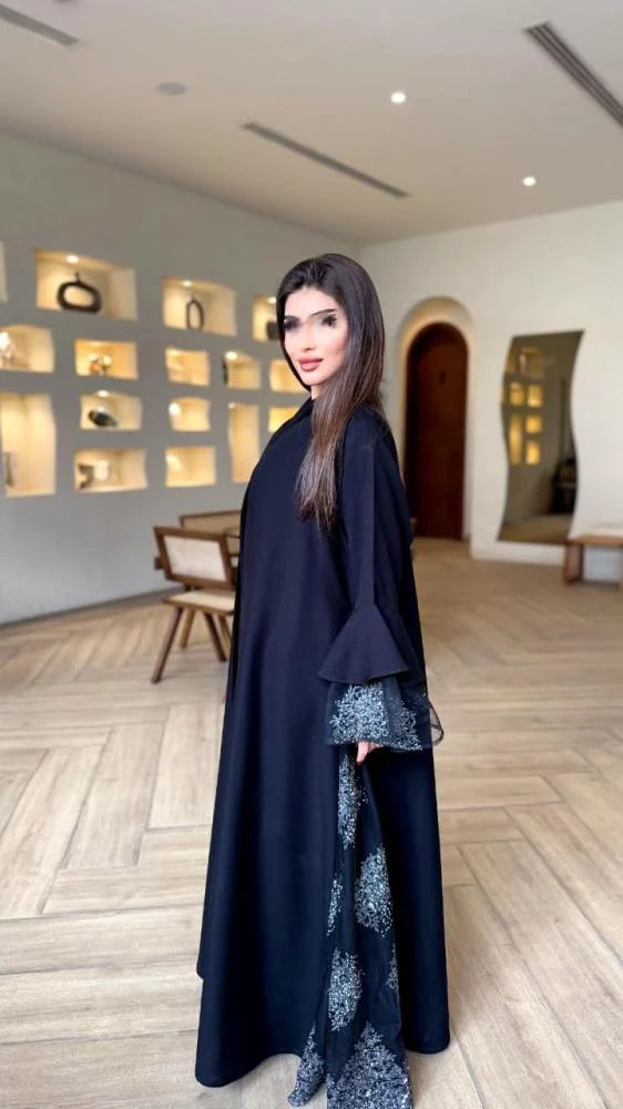 عبايه فوفو قصه نص كلوش قماش كتان مع اورجانزا