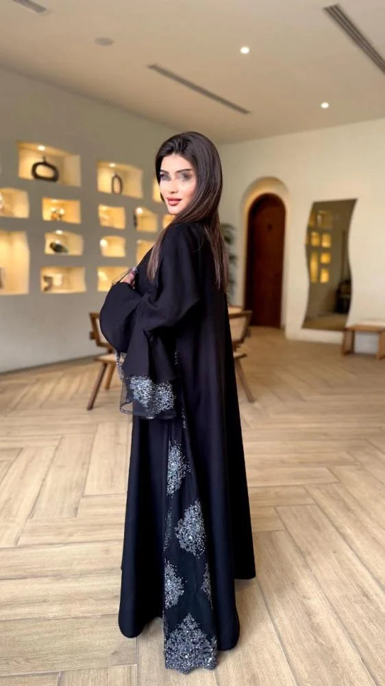 عبايه فوفو قصه نص كلوش قماش كتان مع اورجانزا